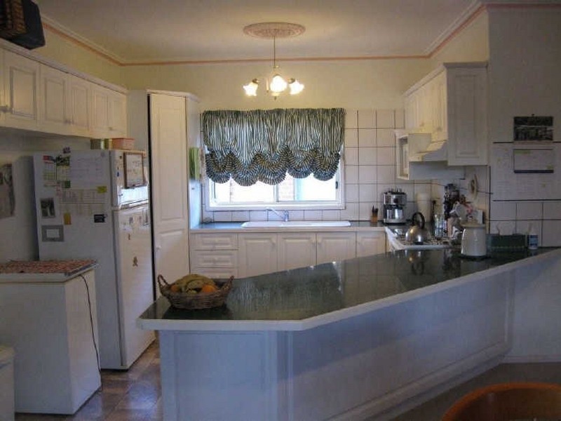 11 Proud Terrace, Flora Hill VIC 3550