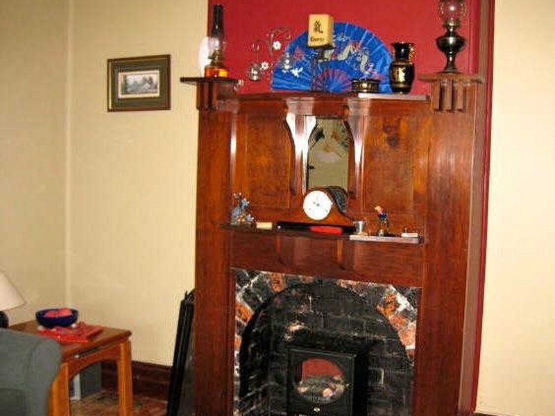 4 Spring Gully Road, Quarry Hill VIC 3550