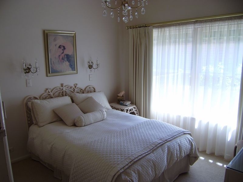 3 Holland Court, Kennington VIC 3550