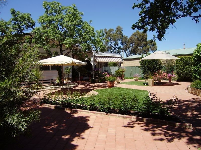 3 Holland Court, Kennington VIC 3550