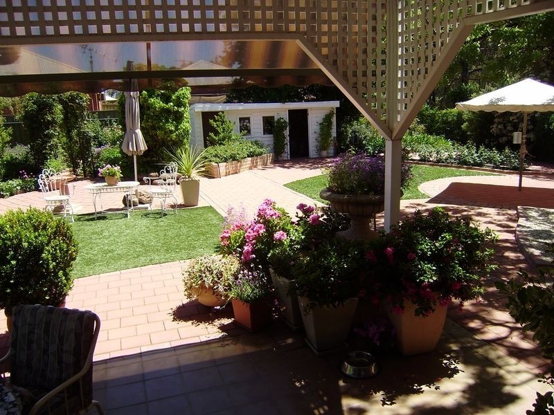 3 Holland Court, Kennington VIC 3550