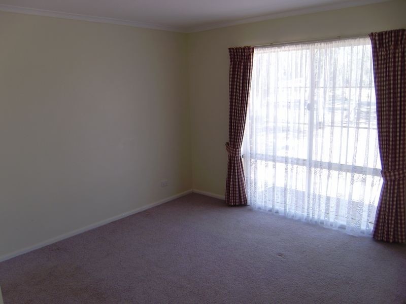 100 Burgoyne Street, Huntly VIC 3551