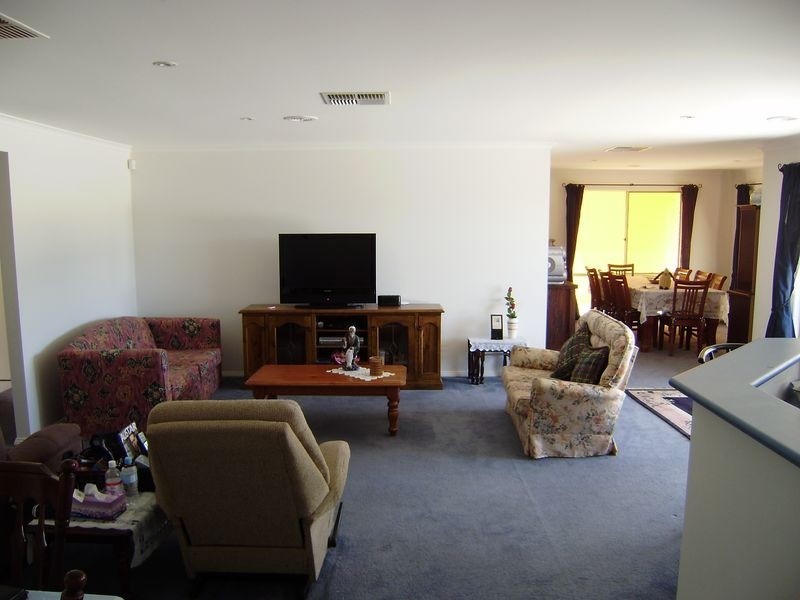 22 Aspera Way, Kangaroo Flat VIC 3555
