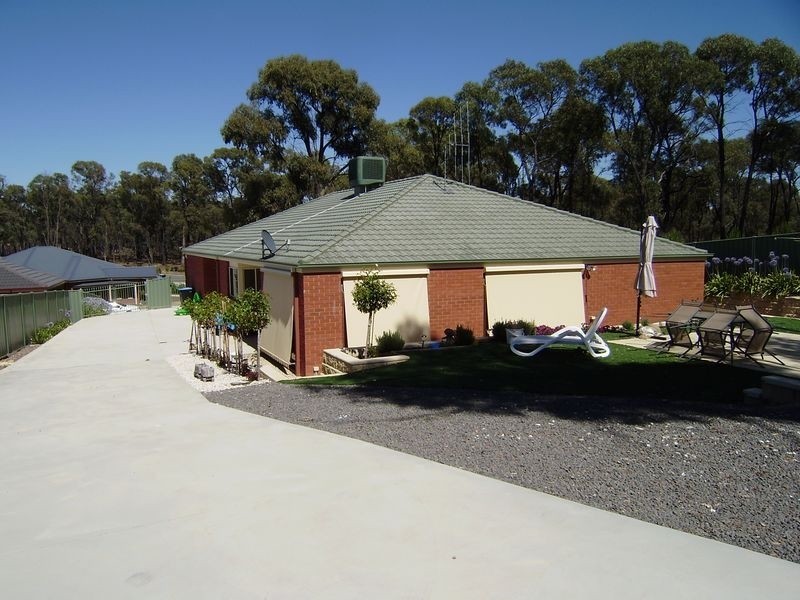 22 Aspera Way, Kangaroo Flat VIC 3555