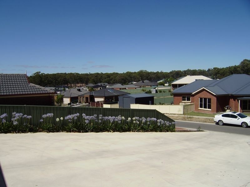 22 Aspera Way, Kangaroo Flat VIC 3555