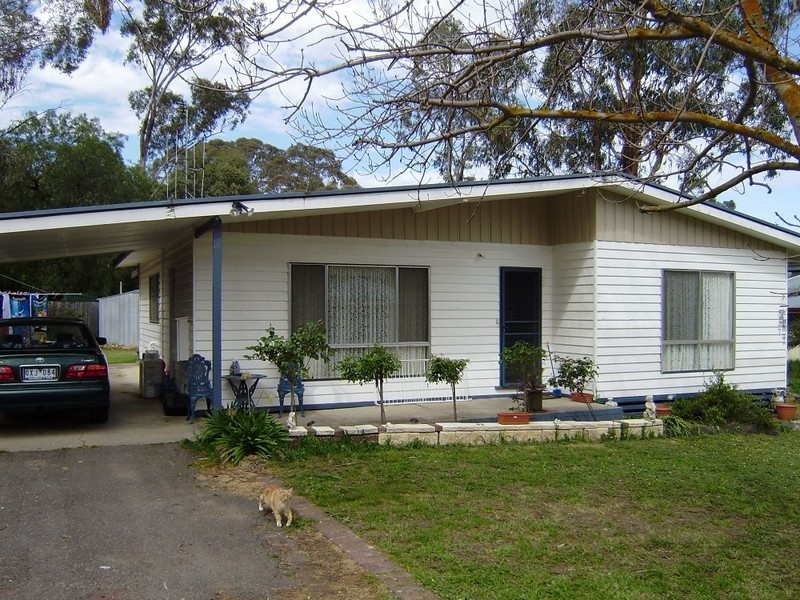 10 Joachim Lane, Spring Gully VIC 3550