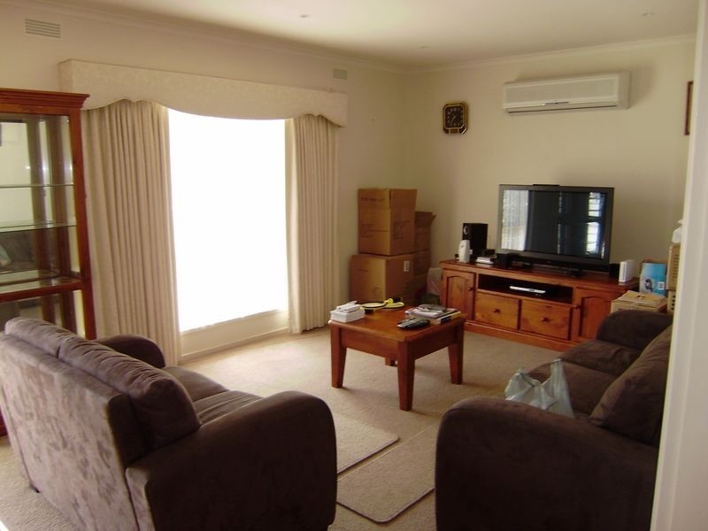 10 Joachim Lane, Spring Gully VIC 3550