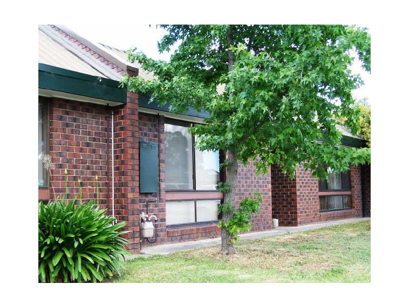 2/572 Napier Street, White Hills VIC 3550