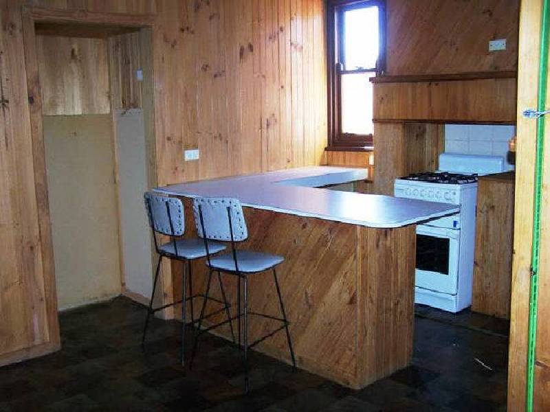 8 Koomba Street, White Hills VIC 3550