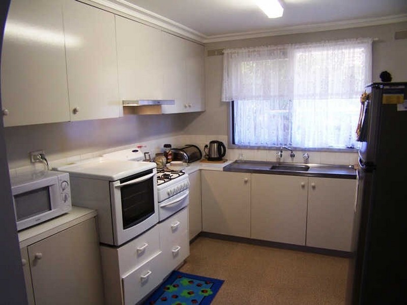 1/129 Havlin Street East, Flora Hill VIC 3550