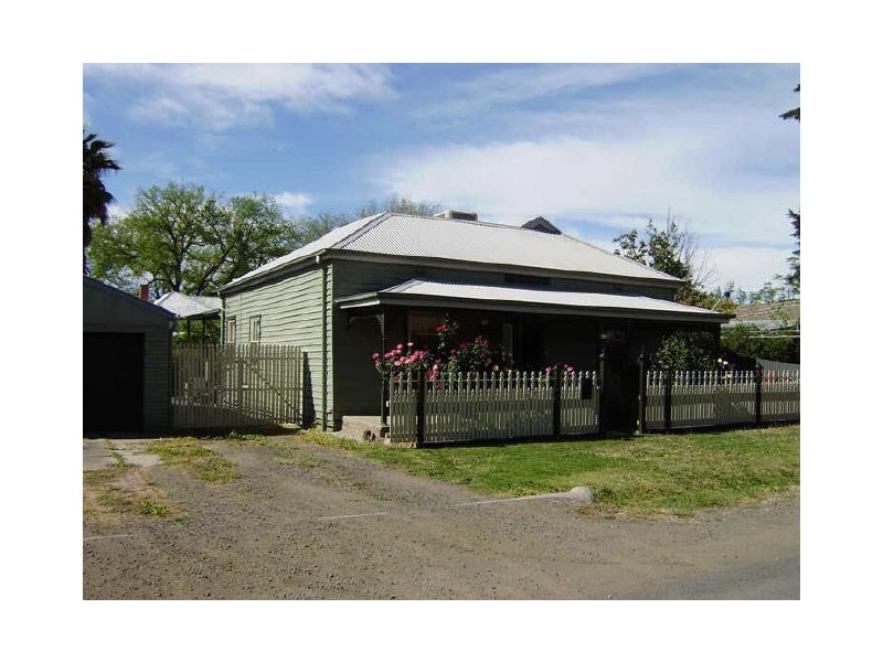 24 Harney Street, Bendigo VIC 3550