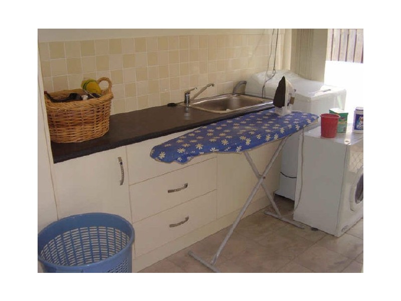 Eight Mile Plains QLD 4113