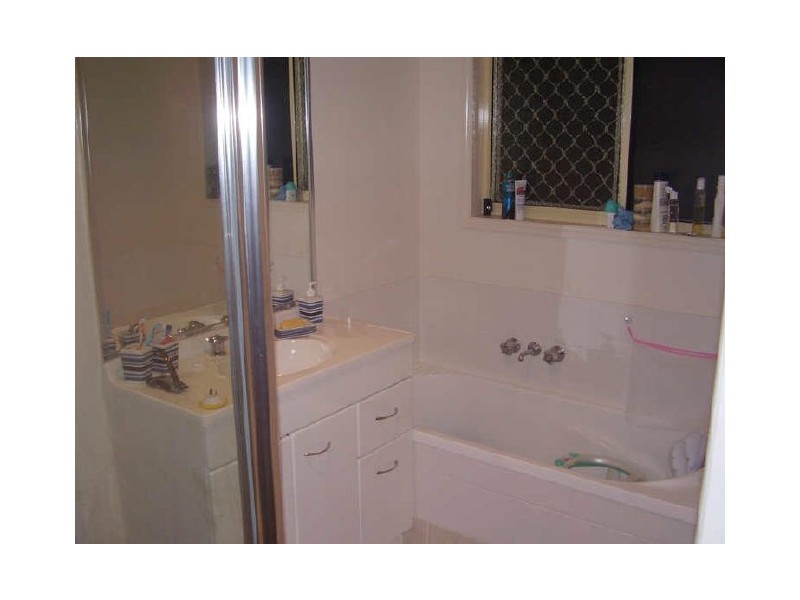 Crestmead QLD 4132
