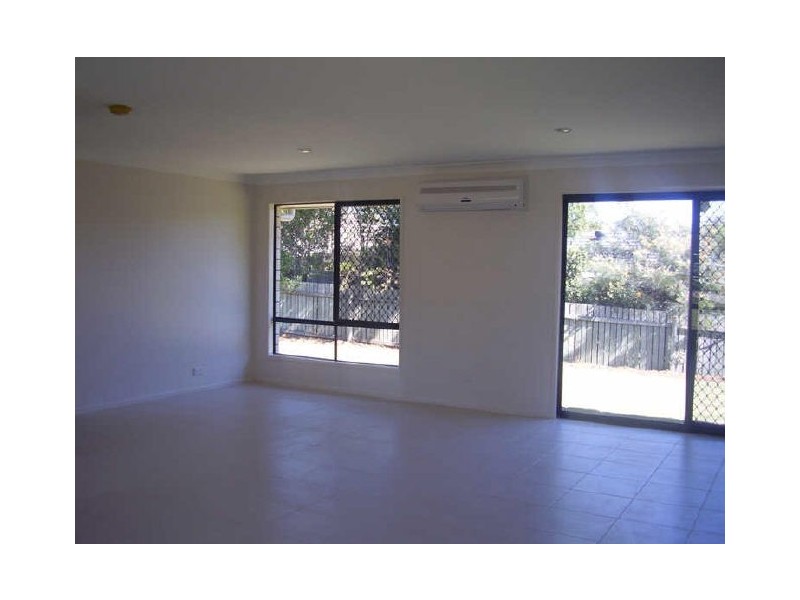 20 Robur Street, Marsden QLD 4132