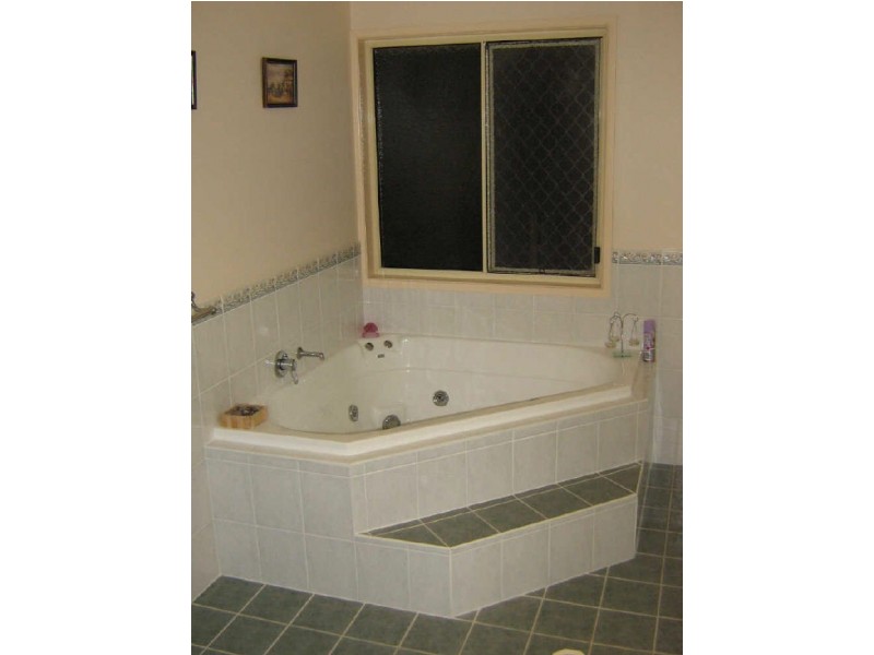 Parkinson QLD 4115