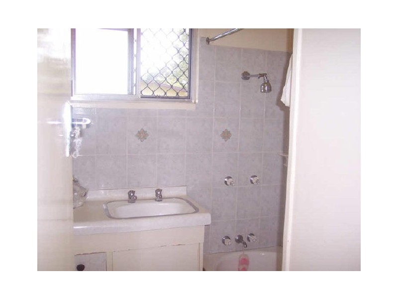 2 Jarrah Crescent, Logan Central QLD 4114