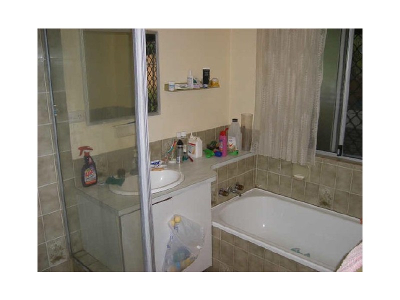 Crestmead QLD 4132