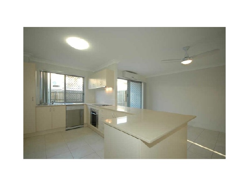116 Station Rd, Loganlea QLD 4131