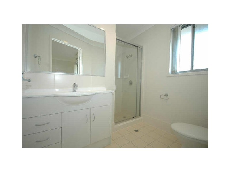 116 Station Rd, Loganlea QLD 4131