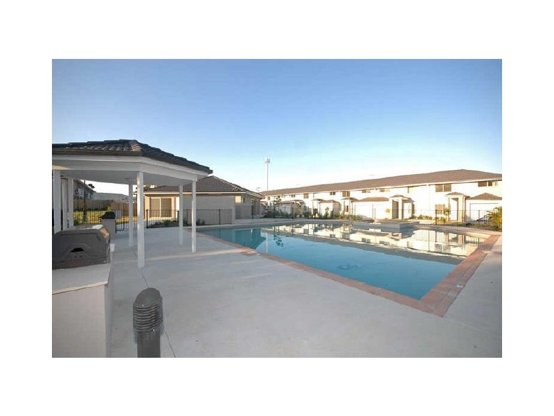 116 Station Rd, Loganlea QLD 4131