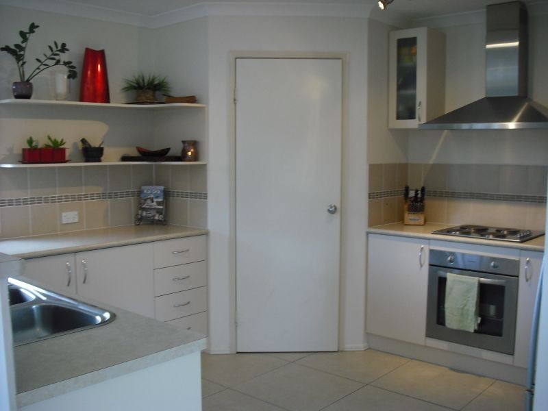 24 Kanimbla Avenue, Cooloola Cove QLD 4580