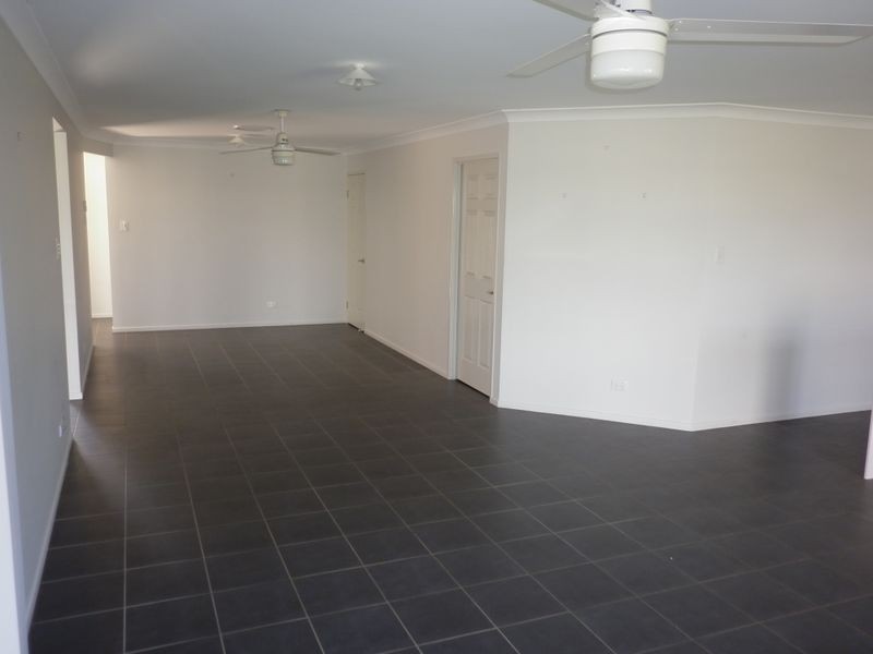 34 Fyshburn Drive, Cooloola Cove QLD 4580