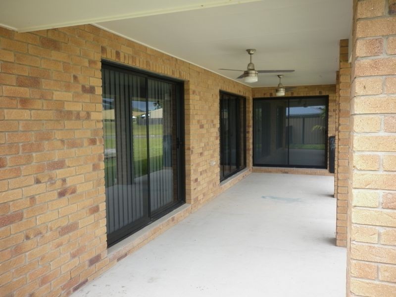 34 Fyshburn Drive, Cooloola Cove QLD 4580