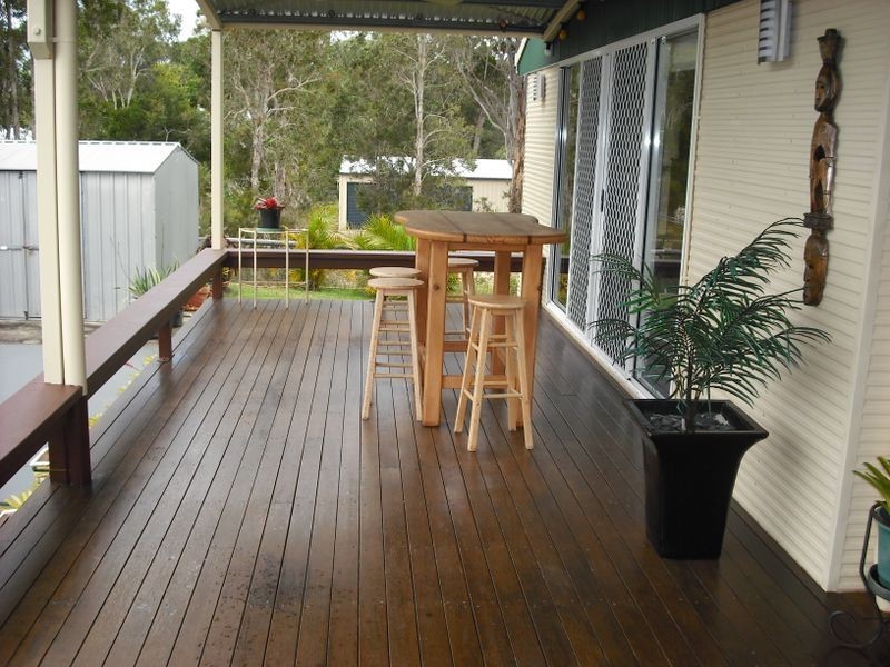 18 Queen Elizabeth Drive, Cooloola Cove QLD 4580
