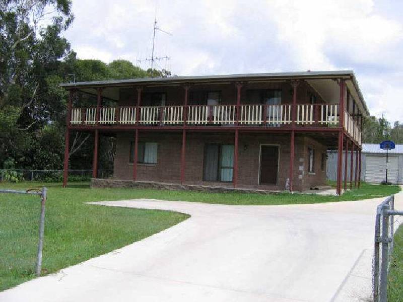 18 Endeavour Drive, Cooloola Cove QLD 4580