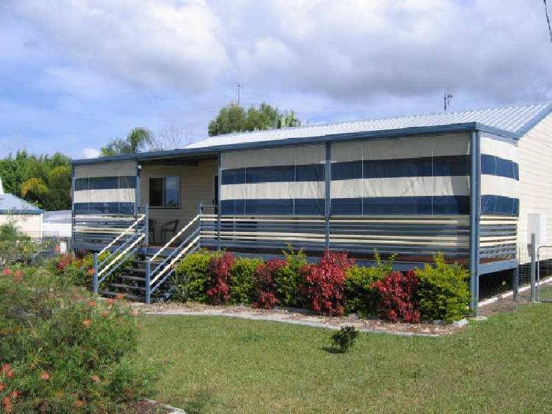 4 Cutty Sark Court, Cooloola Cove QLD 4580