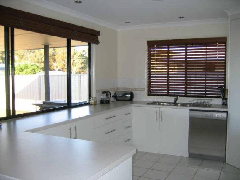 21 Kanimbla Ave, Cooloola Cove QLD 4580