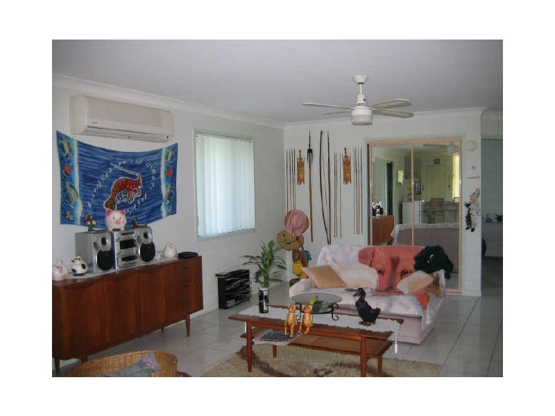 9 Regent Court, Cooloola Cove QLD 4580