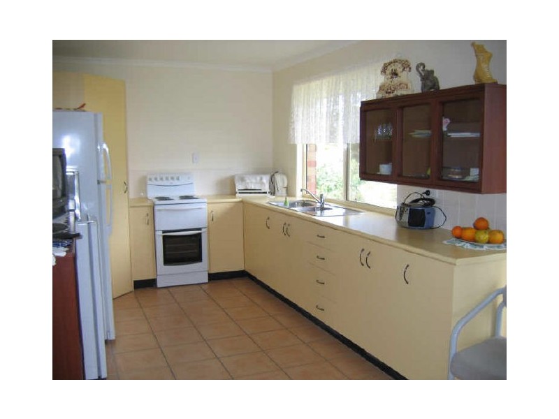 128 Bayside Road, Cooloola Cove QLD 4580