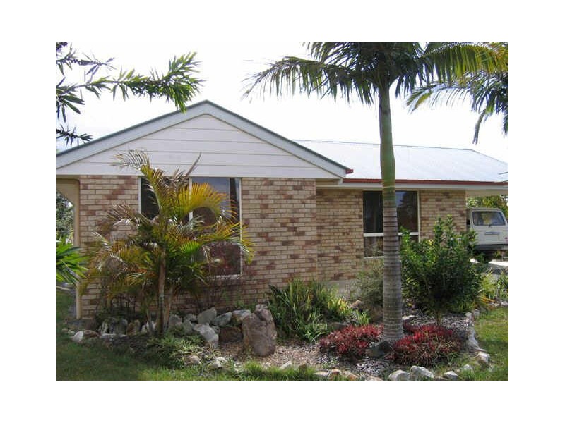 5 Discovery Drive, Cooloola Cove QLD 4580