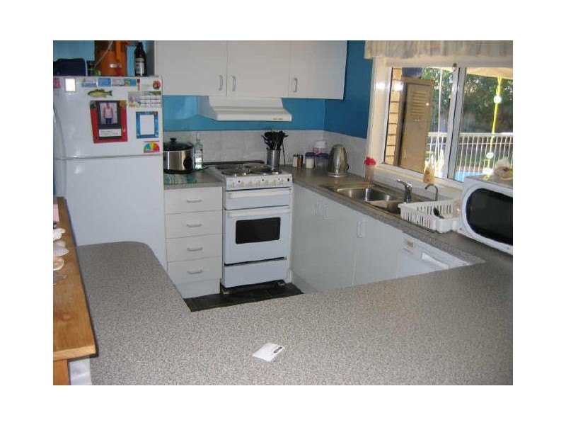 11 Aquitania Court, Cooloola Cove QLD 4580