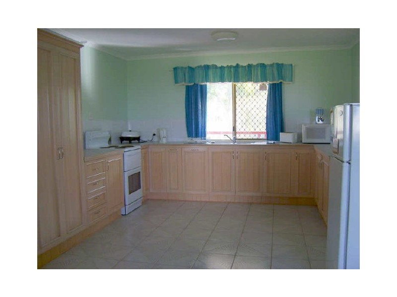 130 Investigator Ave, Cooloola Cove QLD 4580