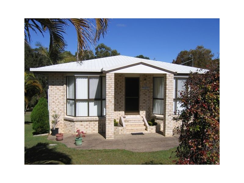 4 Tom Thumb Court, Cooloola Cove QLD 4580