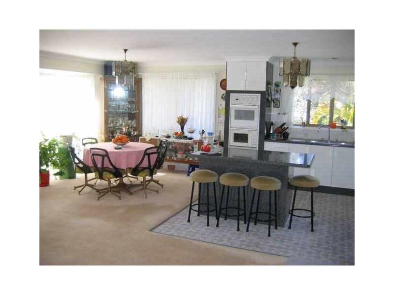 4 Tom Thumb Court, Cooloola Cove QLD 4580
