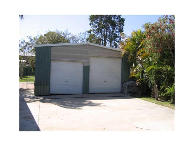 4 Essex Court, Cooloola Cove QLD 4580