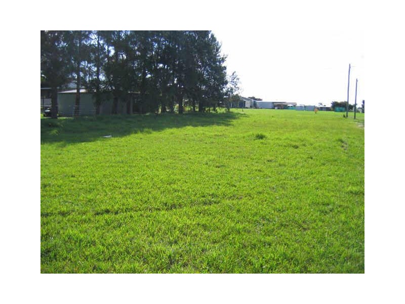 135 Golden Hind Ave, Cooloola Cove QLD 4580