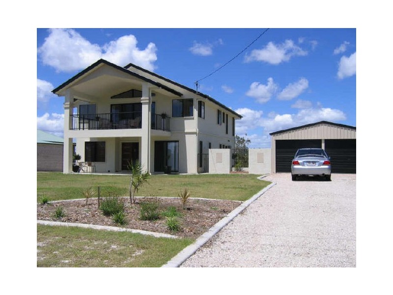 64 Bayside Road, Cooloola Cove QLD 4580