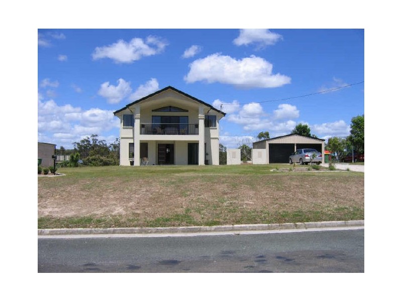 64 Bayside Road, Cooloola Cove QLD 4580