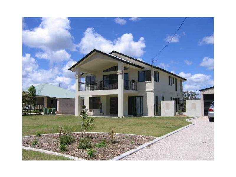 64 Bayside Road, Cooloola Cove QLD 4580