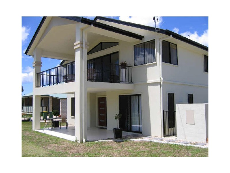 64 Bayside Road, Cooloola Cove QLD 4580