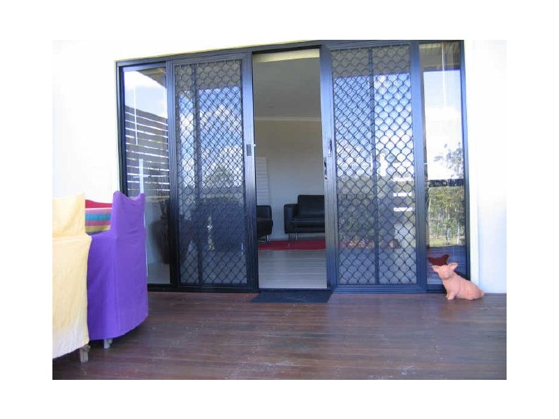 64 Bayside Road, Cooloola Cove QLD 4580