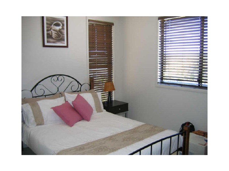 64 Bayside Road, Cooloola Cove QLD 4580