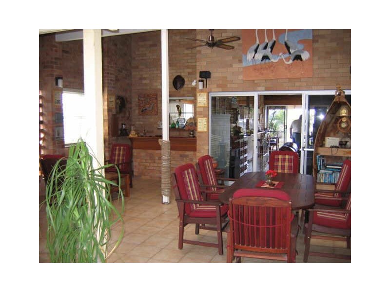 2 Oyster Parade, Tin Can Bay QLD 4580