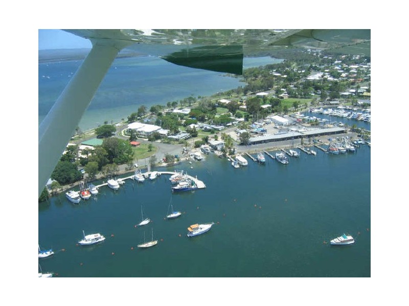 Cosy Cabin Emperor Street, Tin Can Bay QLD 4580