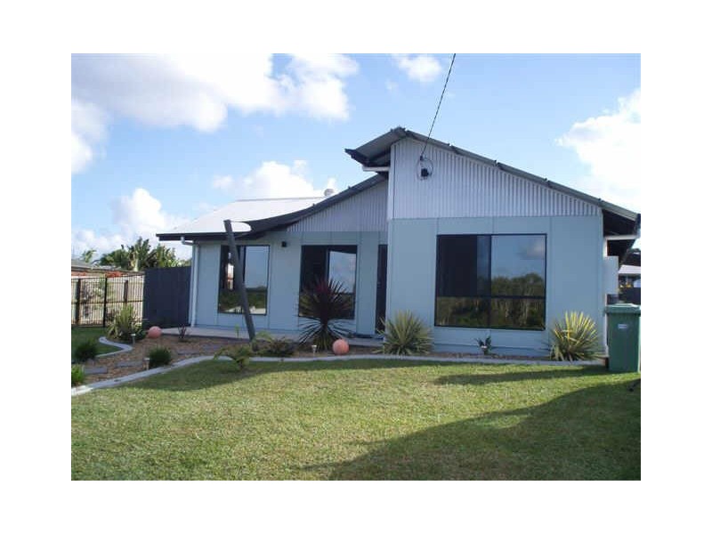 15 Vanguard Court, Cooloola Cove QLD 4580