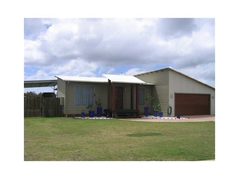 11 Lomandra, Cooloola Cove QLD 4580
